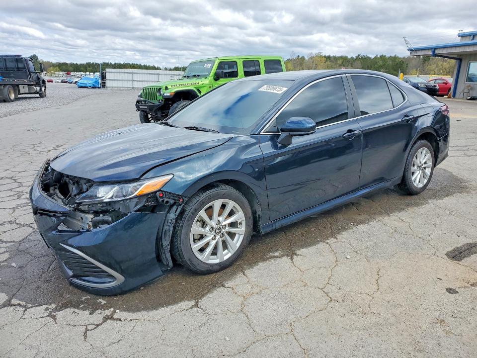 2021 TOYOTA CAMRY — VIN 4T1C11AK7MU439576