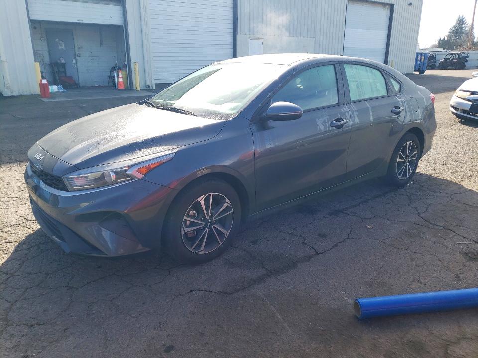2024 KIA FORTE — VIN 3KPF24AD5RE802500