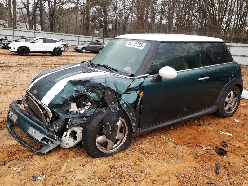 2010 MINI COOPER — VIN WMWMF3C52ATZ66324