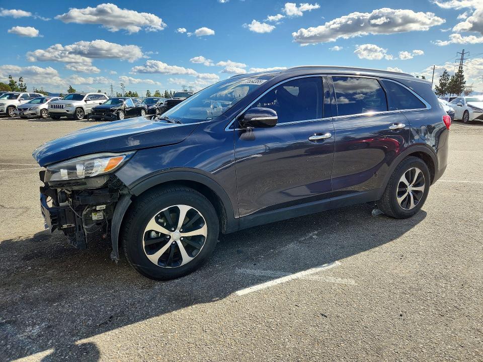 2017 KIA SORENTO — VIN 5XYPH4A17HG188687