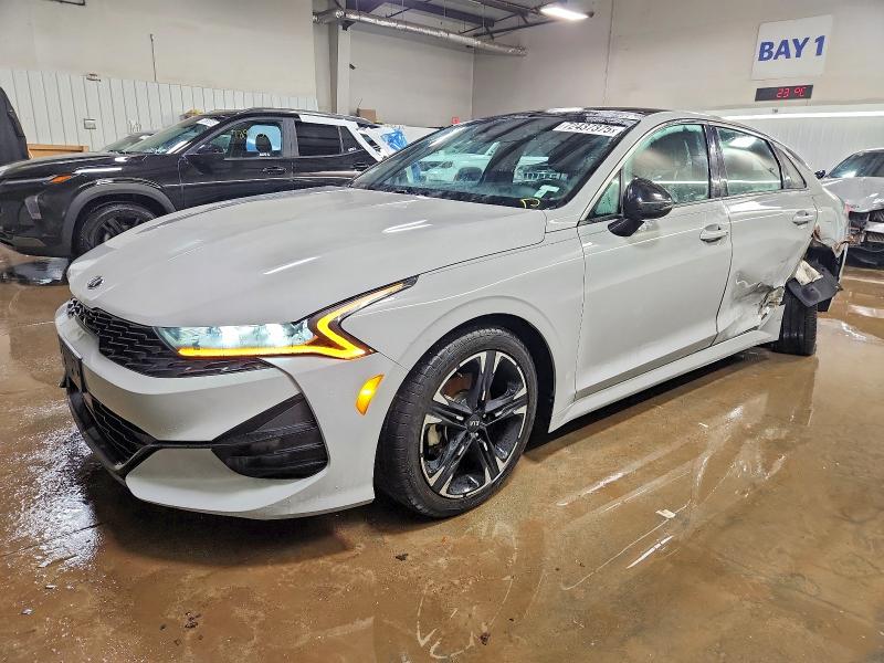 2021 KIA K5 — VIN 5XXG64J24MG002634
