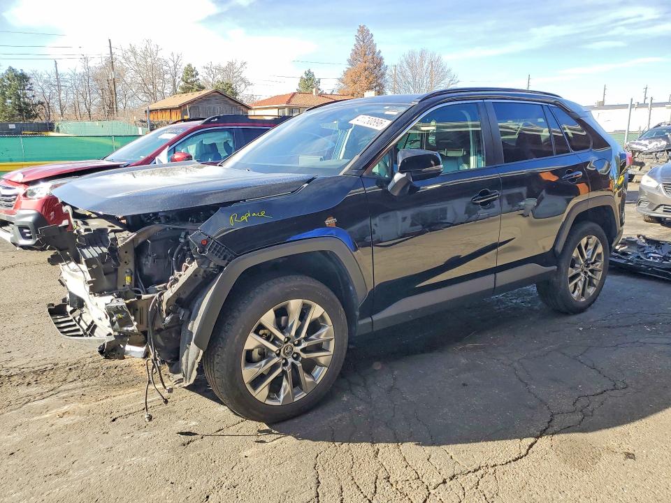 2019 TOYOTA RAV4 — VIN 2T3A1RFV5KW066518