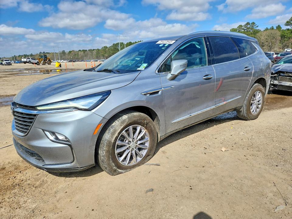 2024 BUICK ENCLAVE — VIN 5GAEVBKW1RJ130141