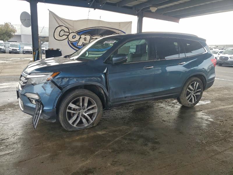 2018 HONDA PILOT TOUR — VIN 5FNYF6H9XJB018175
