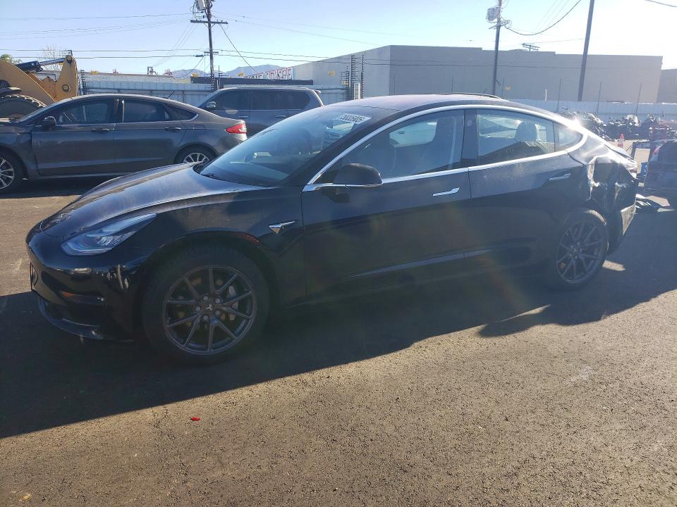 2018 TESLA MODEL 3 — VIN 5YJ3E1EA7JF033036