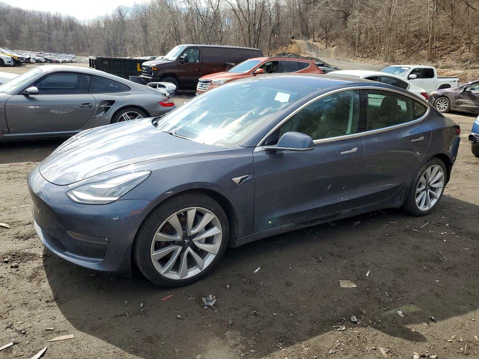 2018 TESLA MODEL 3 — VIN 5YJ3E1EB4JF087273