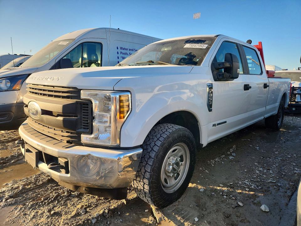 2018 FORD F350 — VIN 1FT7W3AT7JEC49102