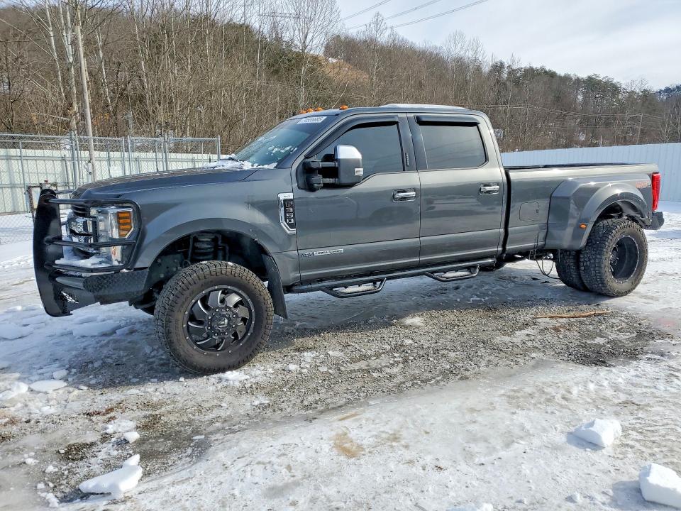 2019 FORD F350 SUPER — VIN 1FT8W3DT6KEG15794