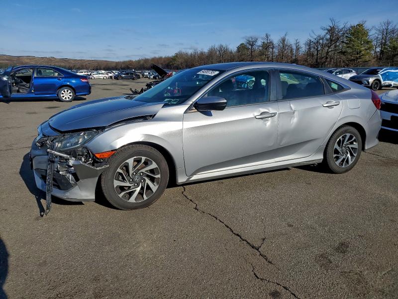 2017 HONDA CIVIC — VIN 2HGFC2F72HH570267