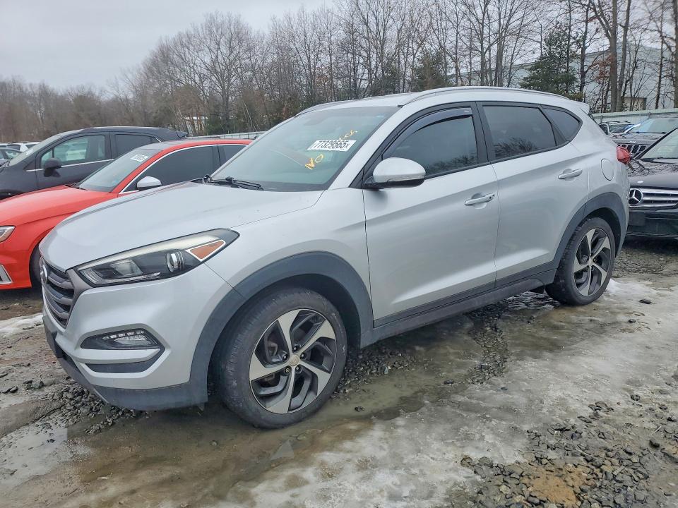 2016 HYUNDAI TUCSON — VIN KM8J3CA28GU136842