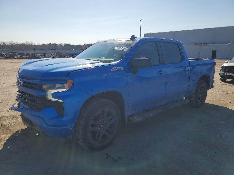 2025 CHEVROLET SILVERADO — VIN 1GCUKEE88SZ160312