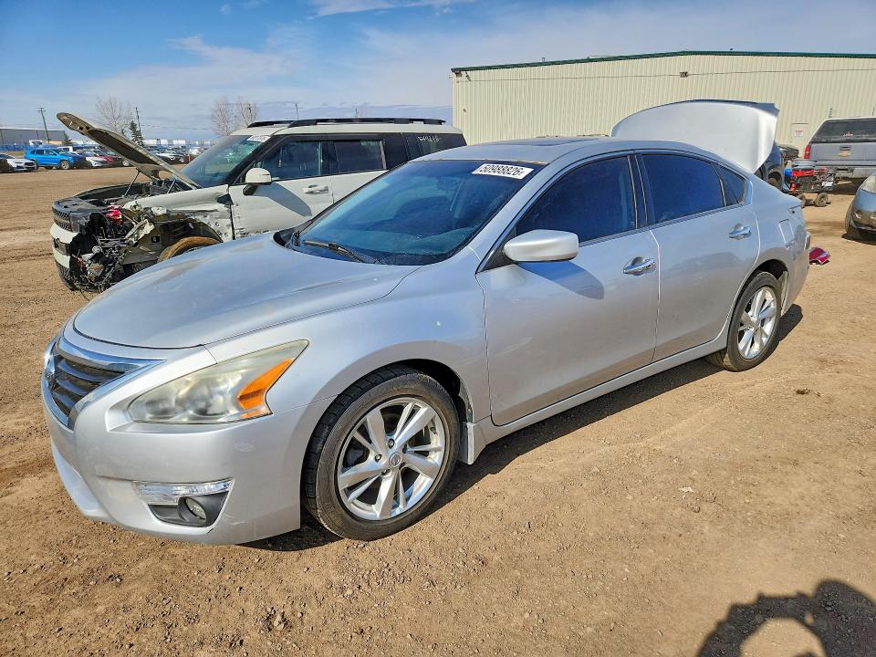 2015 NISSAN ALTIMA — VIN 1N4AL3AP8FN310200