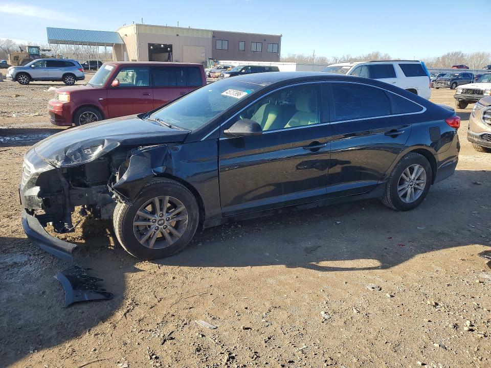 2017 HYUNDAI SONATA — VIN 5NPE24AF0HH448621