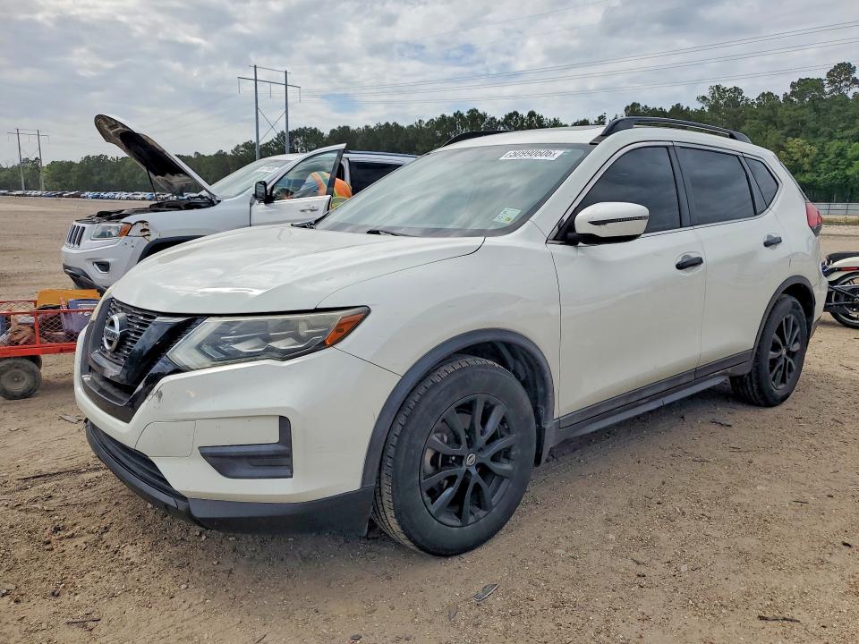 2017 NISSAN ROGUE — VIN 5N1AT2MT6HC769801