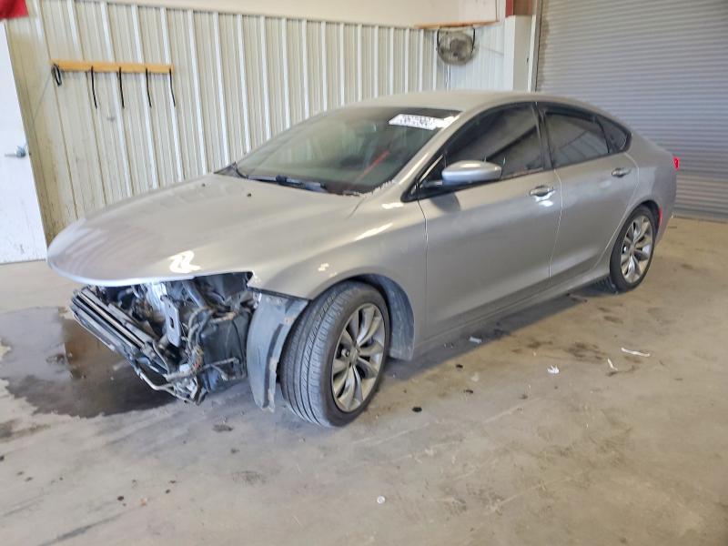 2015 CHRYSLER 200 — VIN 1C3CCCBB5FN696665