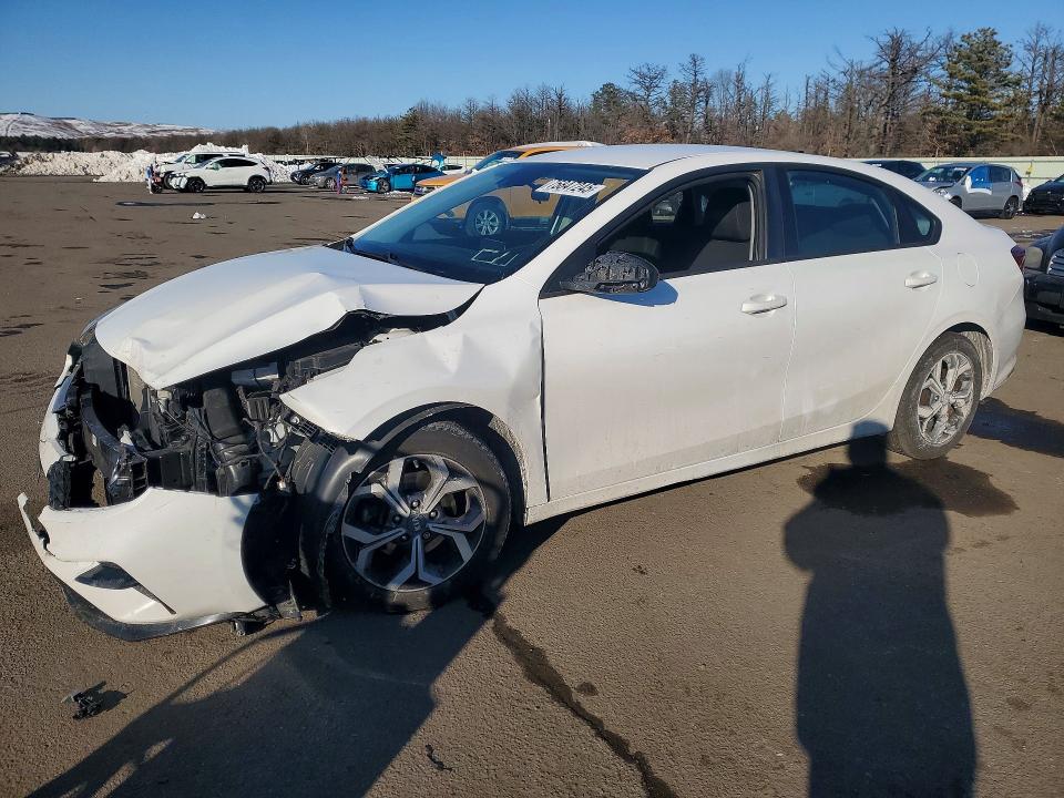 2021 KIA FORTE — VIN 3KPF24AD0ME388390