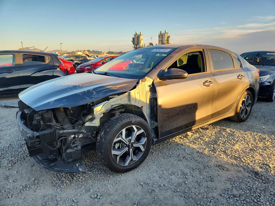 2021 KIA FORTE — VIN 3KPF24AD3ME294729
