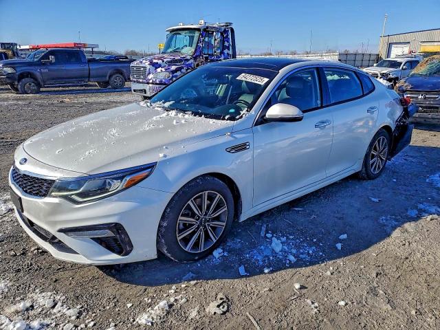 2020 KIA OPTIMA — VIN 5XXGU4L11LG406452