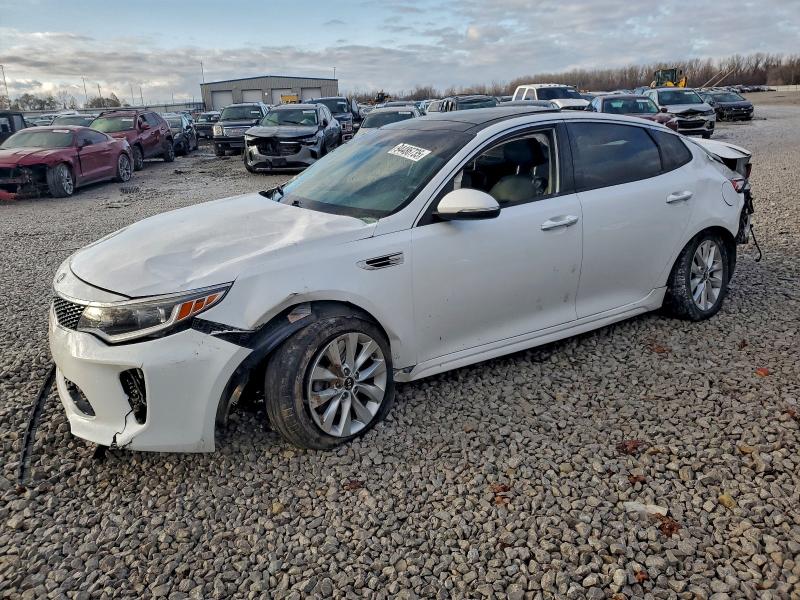 2018 KIA OPTIMA LX — VIN 5XXGT4L38JG236737