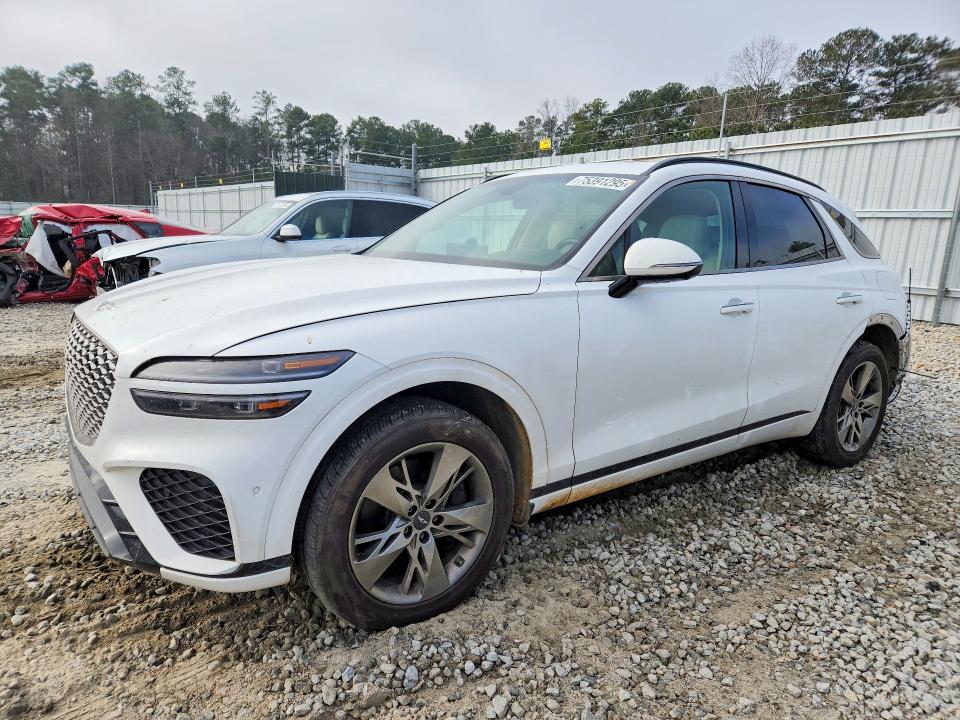 2022 GENESIS GV70 — VIN KMUMCDTC7NU073157