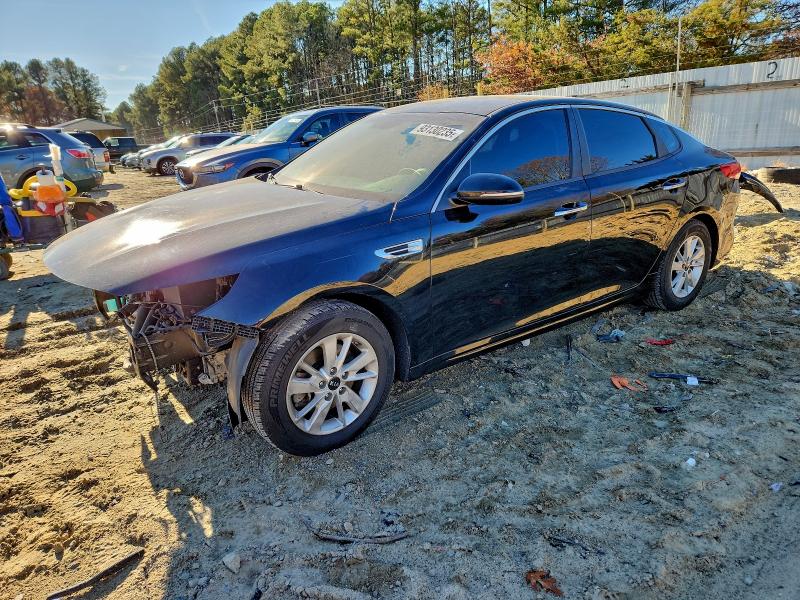 2016 KIA OPTIMA — VIN 5XXGT4L32GG037353
