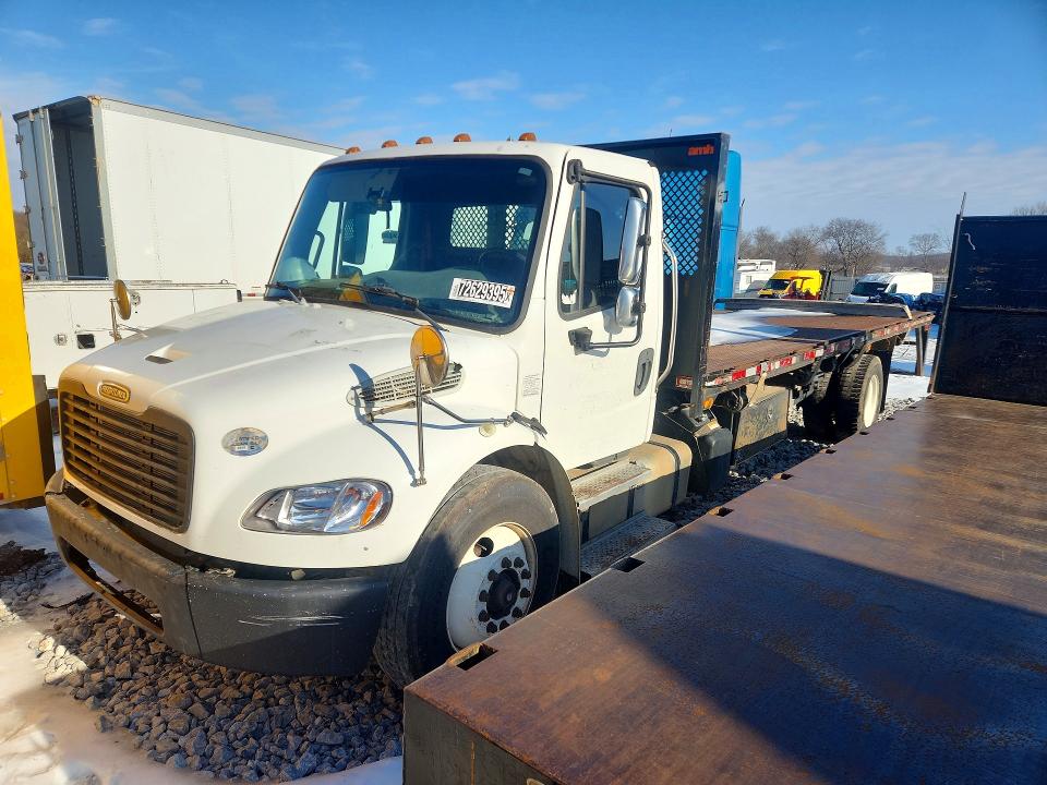 2015 FREIGHTLINER M2 — VIN 1FVACWDU9FHGR5897