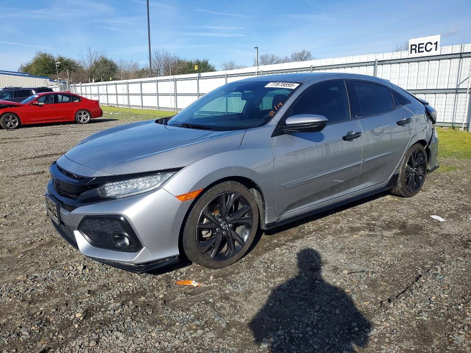 2018 HONDA CIVIC — VIN SHHFK7H99JU423855