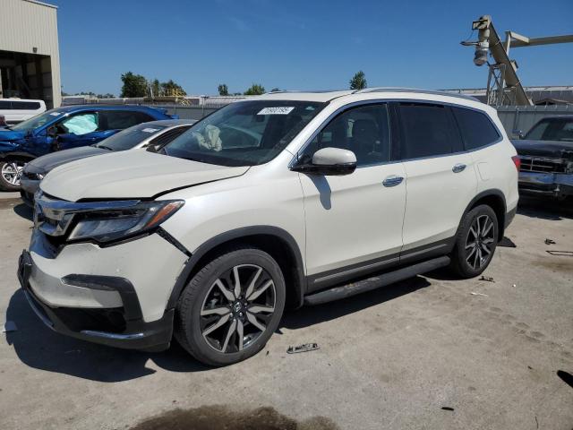 2019 HONDA PILOT TOURING — VIN 5FNYF6H94KB039959