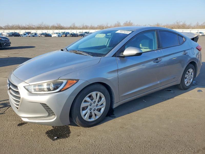 2017 HYUNDAI ELANTRA — VIN 5NPD74LF0HH065093