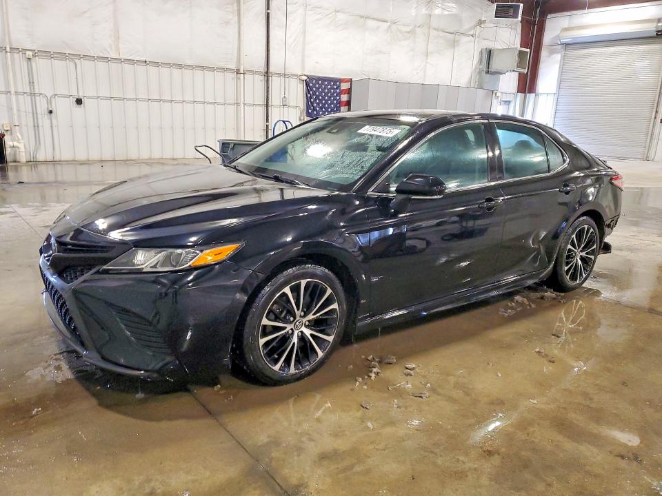 2018 TOYOTA CAMRY — VIN 4T1B11HK4JU154654