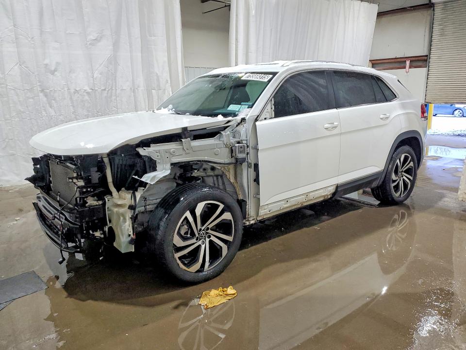 2023 VOLKSWAGEN ATLAS CROS — VIN 1V2BE2CA4PC212692