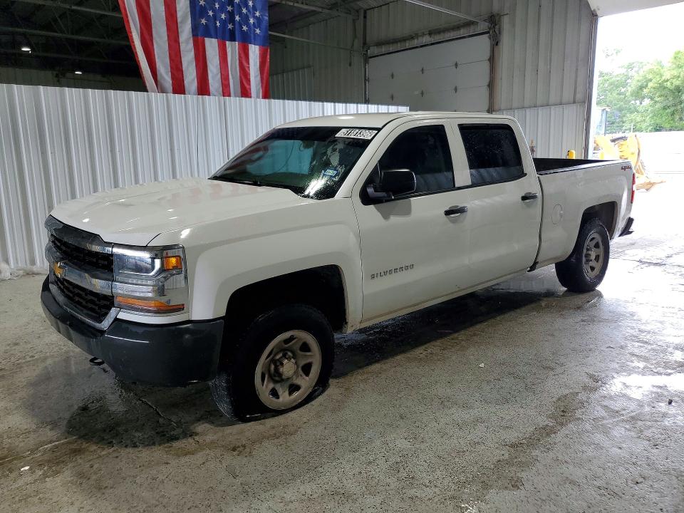 2018 CHEVROLET SILVERADO — VIN 3GCUKNEC3JG426659