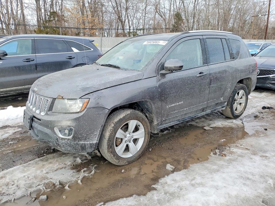 2015 JEEP COMPASS — VIN 1C4NJDEB2FD109887