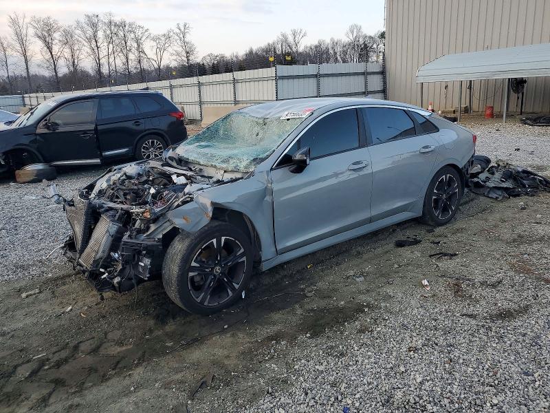 2021 KIA K5 GT LINE — VIN 5XXG64J28MG019565