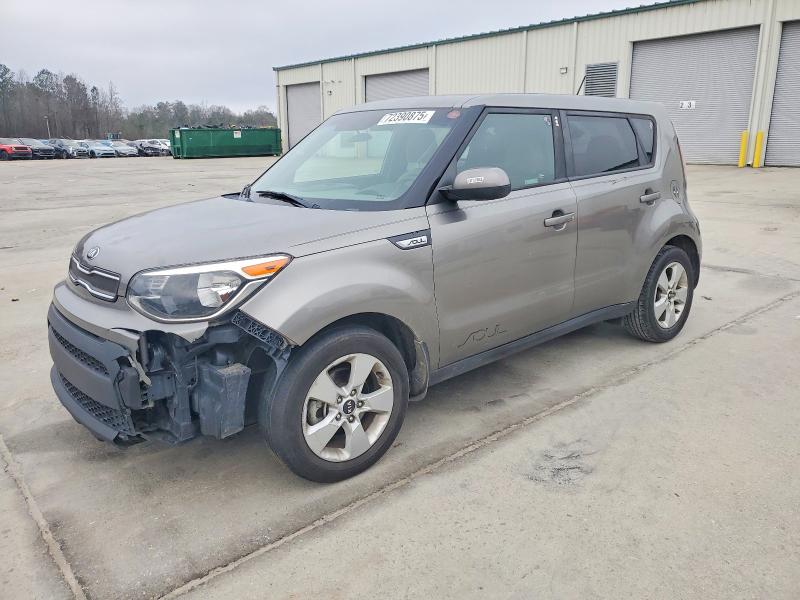 KNDJN2A21K7673973