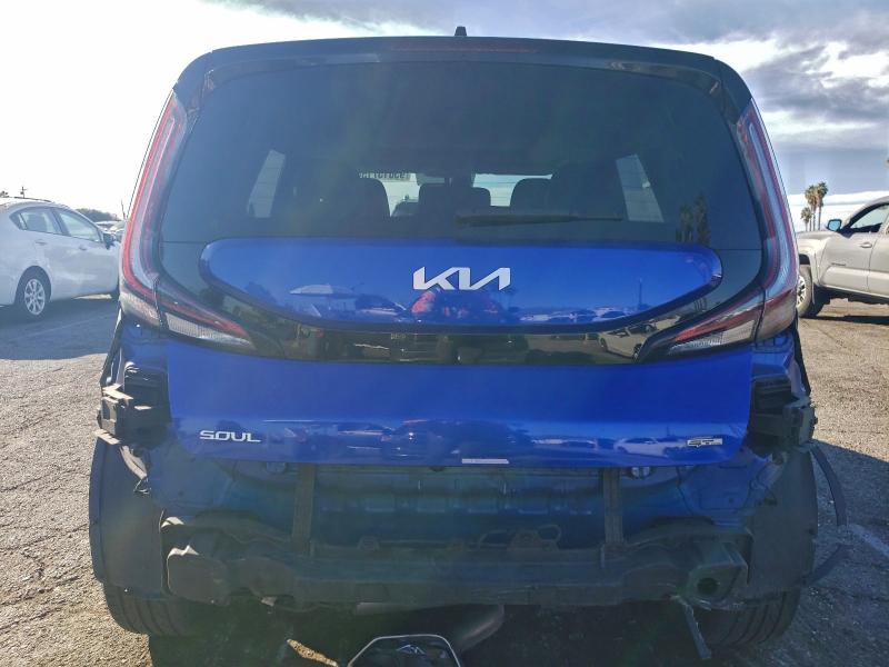 KNDJ53AU6R7221308