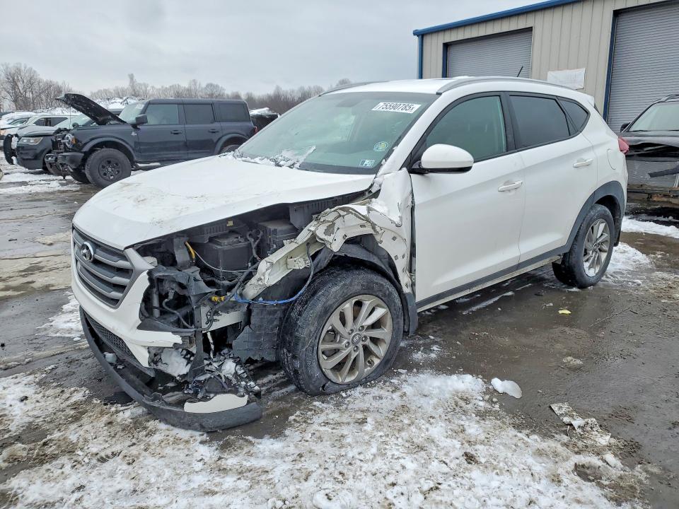 2017 HYUNDAI TUCSON — VIN KM8J3CA47HU588025