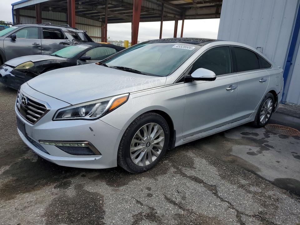 2015 HYUNDAI SONATA — VIN 5NPE34AF1FH153330
