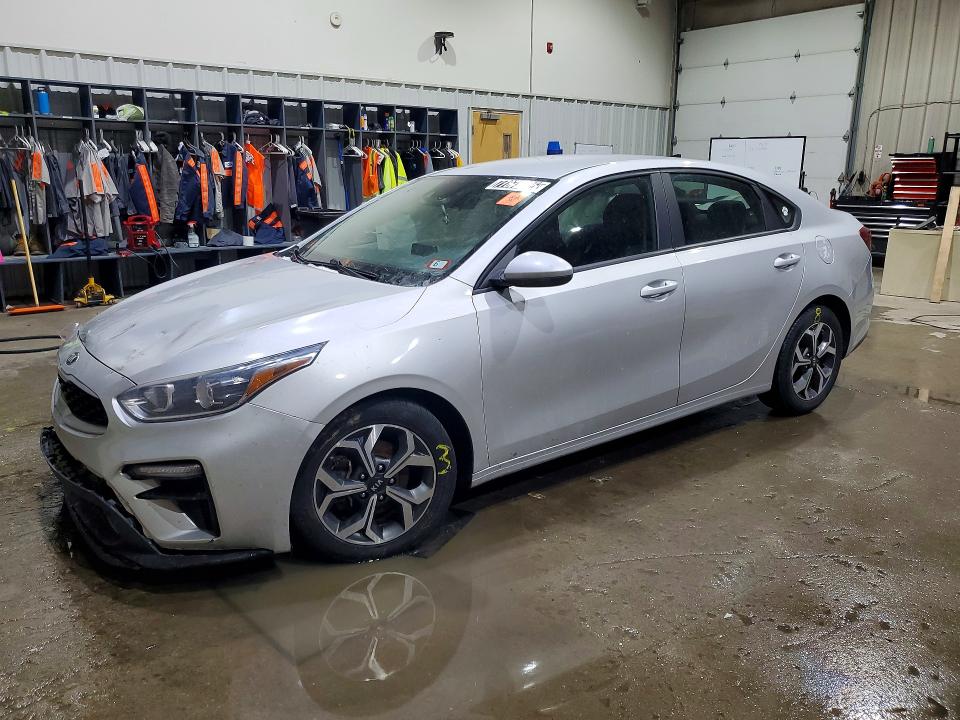2021 KIA FORTE — VIN 3KPF24AD7ME340319