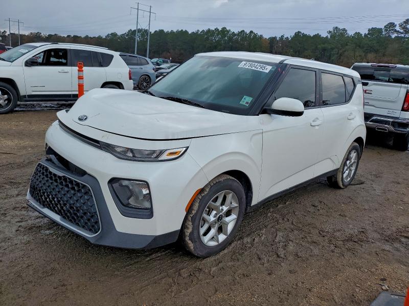 2021 KIA SOUL LX — VIN KNDJ23AU5M7773190