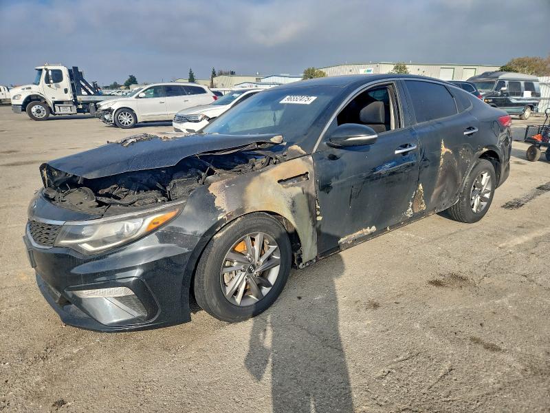 2019 KIA OPTIMA LX — VIN 5XXGT4L33KG349710