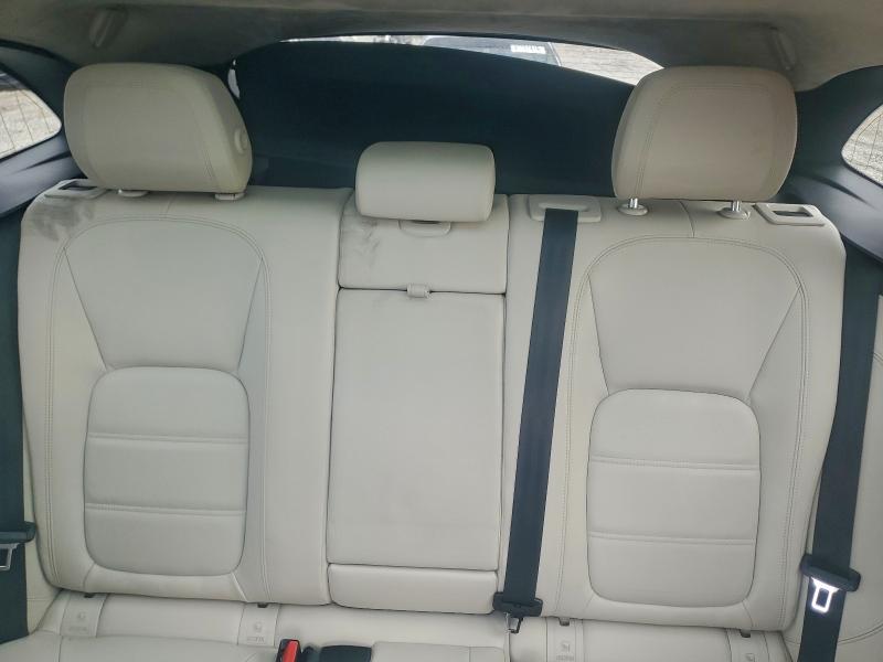SADCK2FX8LA628799