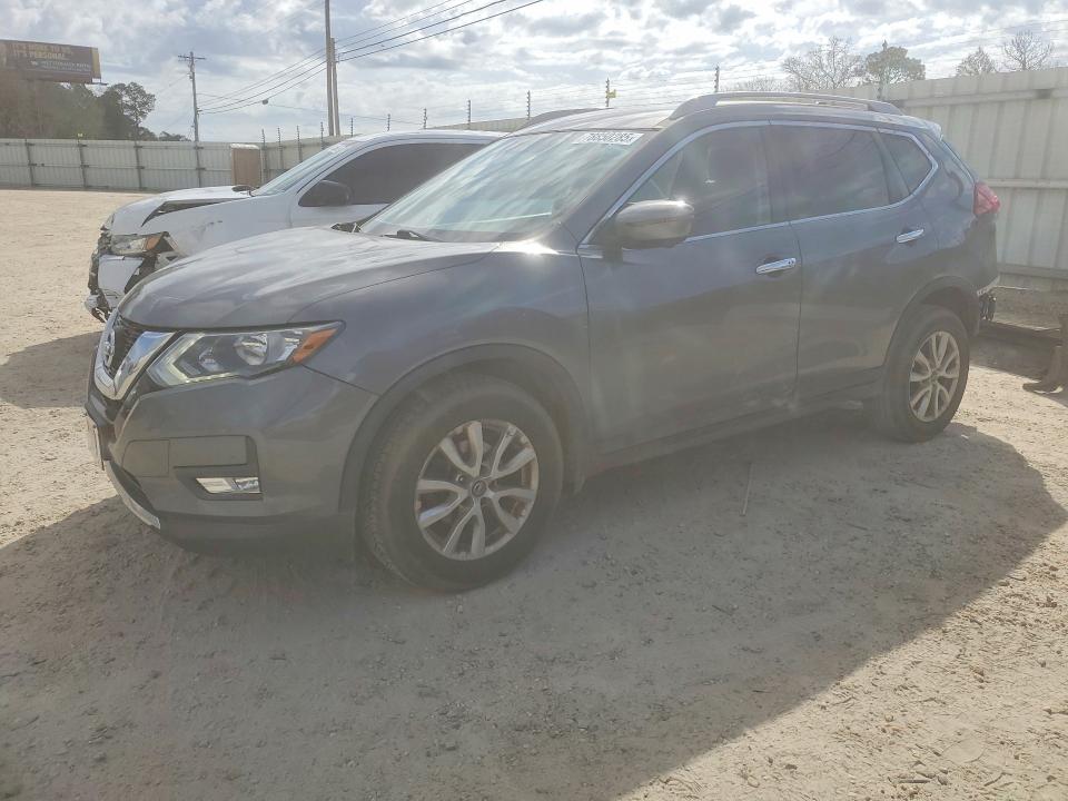 2017 NISSAN ROGUE — VIN 5N1AT2MVXHC781273