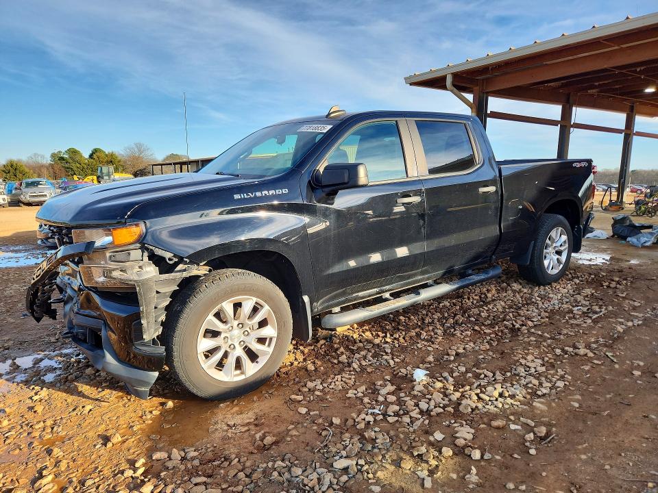 2021 CHEVROLET SILVERADO — VIN 1GCUYBEF7MZ131222