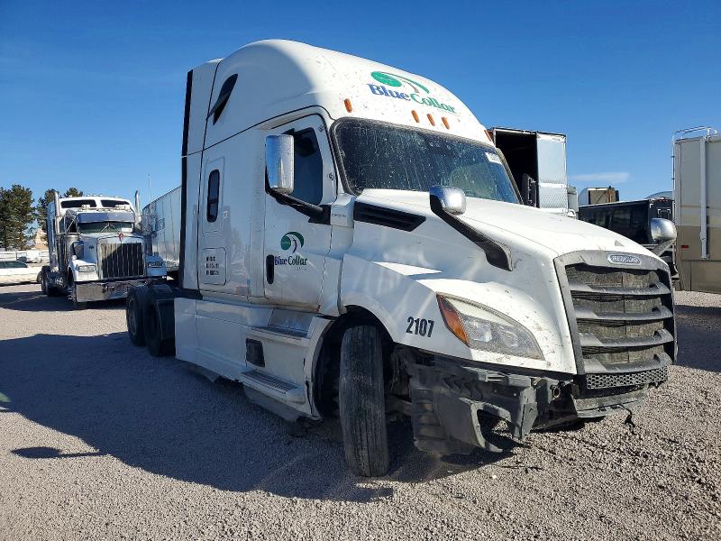 2021 FREIGHTLINER CASCADIA 1 — VIN 3AKJHHDR7MSMT3224