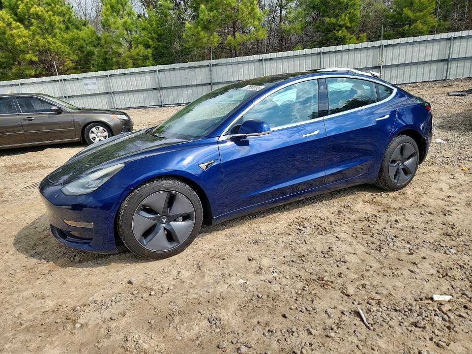 2018 TESLA MODEL 3 — VIN 5YJ3E1EB1JF105129