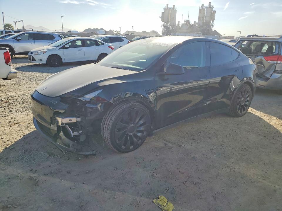 2023 TESLA MODEL Y — VIN 7SAYGDEF4PF631268