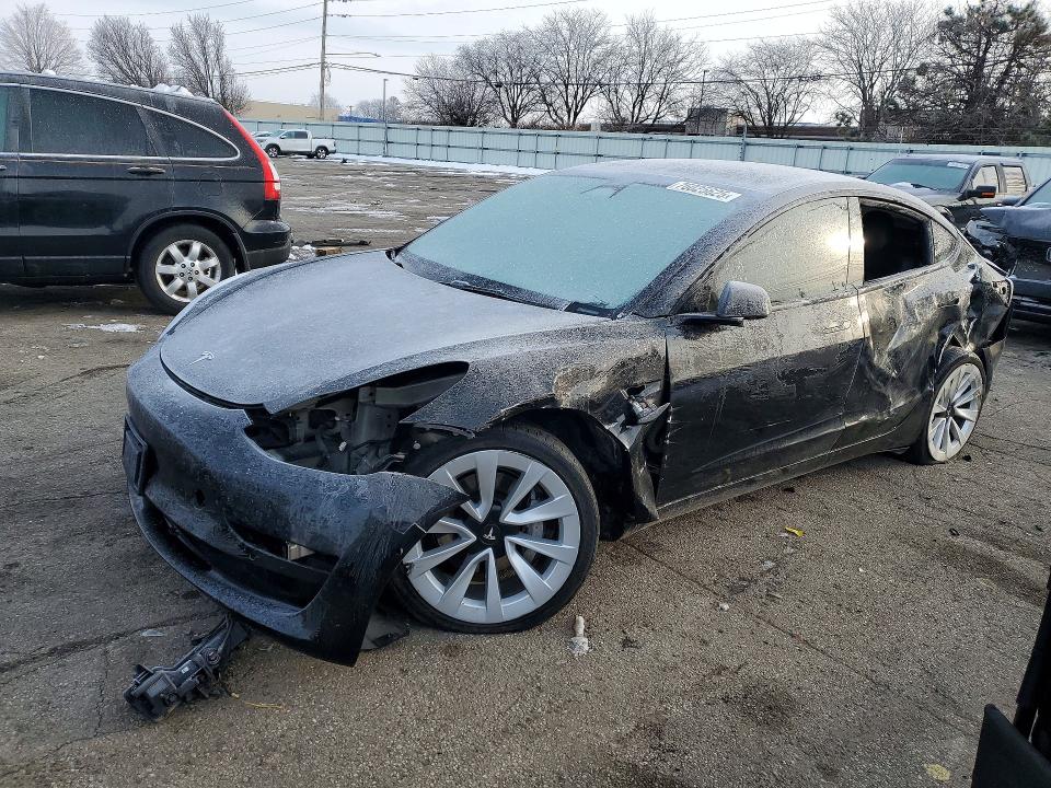 2022 TESLA MODEL 3 — VIN 5YJ3E1EB1NF253500