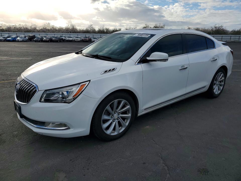 2016 BUICK LACROSSE — VIN 1G4GB5G30GF132703