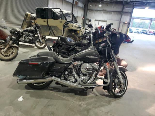 2016 HARLEY-DAVIDSON FLHX STREET GLIDE — VIN 1HD1KBM16GB651286